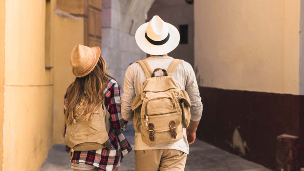 Curiosity-driven tourism